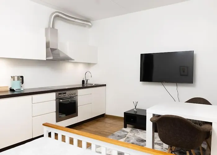 Modern & Cozy Place In The Very Heart Of Ταλίν